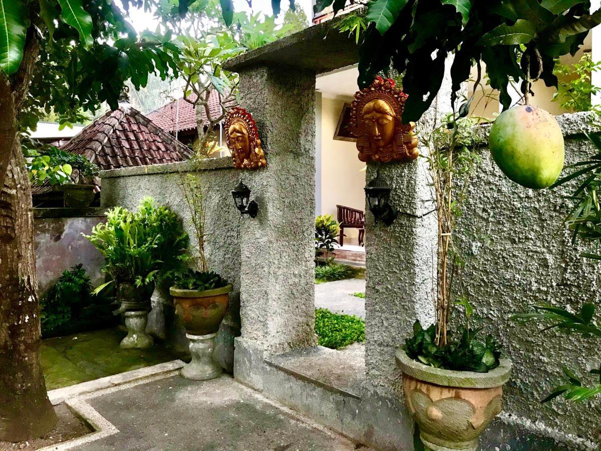Tangkas Guest House Ubud Buitenkant foto